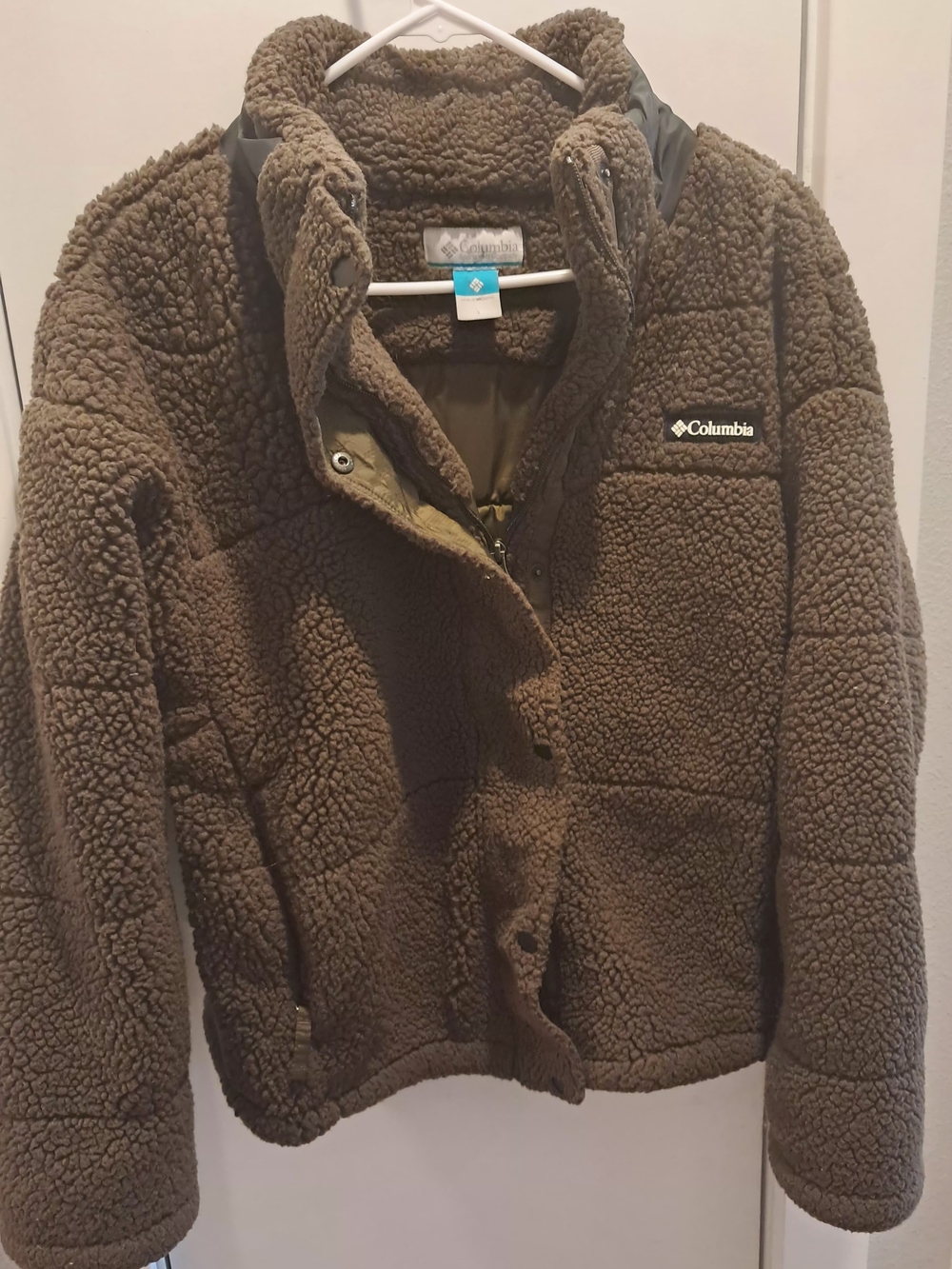 Columbia Women’s Dark Brown Sherpa Teddy Jacket - Picture 6 of 7